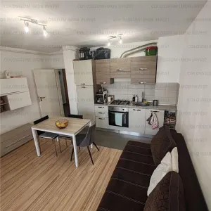 Apartament cu 2 camere, decomandat - zona Tractorul - foto 1