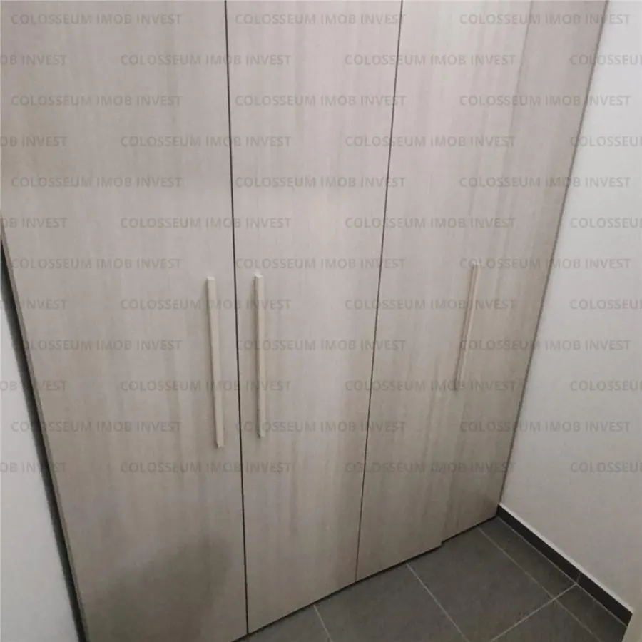 Apartament cu 2 camere, decomandat - zona Tractorul - foto 8