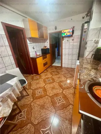 Apartament 3 camere Brașov - poza 4