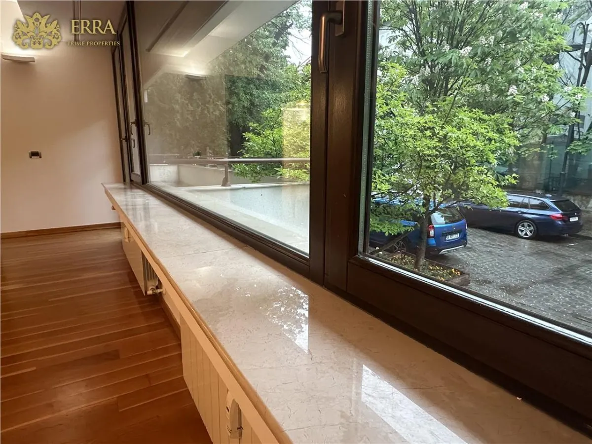 Apartament 200mp, terase, garaj. - foto 4