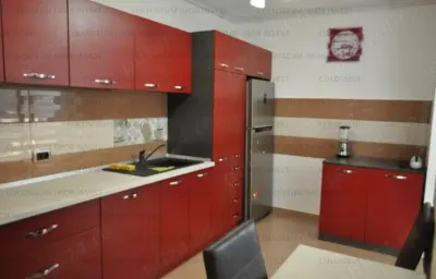 Apartament cu 2 camere,decomandat - zona Tractorul - foto 6