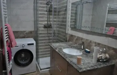 Apartament cu 2 camere,decomandat - zona Tractorul - foto 9