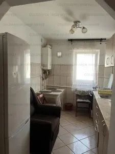 Apartament cu 2 camere, nedecomandat - zona Bartolomeu - Brasov