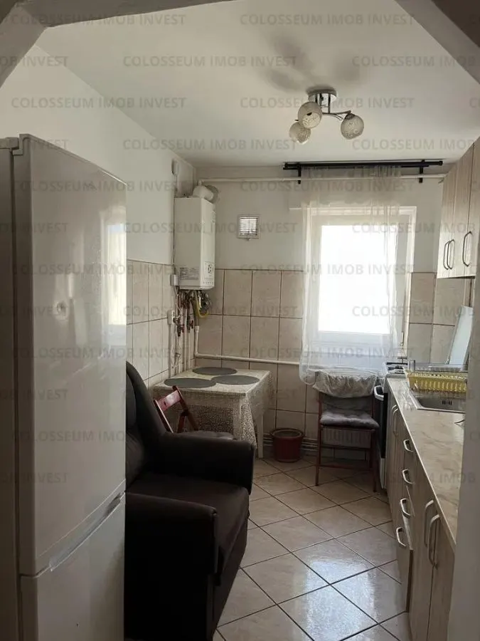 Apartament cu 2 camere, nedecomandat - zona Bartolomeu - foto 1