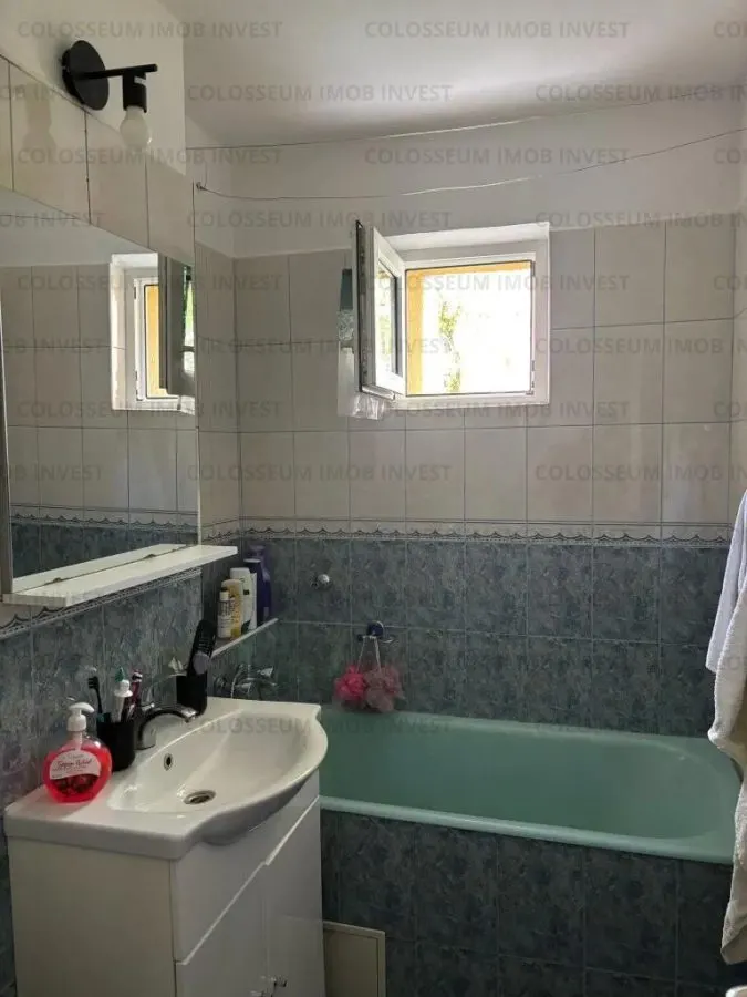 Apartament cu 2 camere, semidecomandat - zona Astra - foto 8