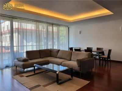 Primaverii. Apartament modern, 3 camere, terasa, garaj - Bucuresti