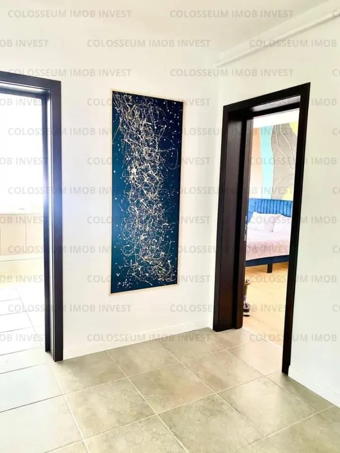 Apartament cu 3 camere, decomandat - zona Sanpetru - foto 2
