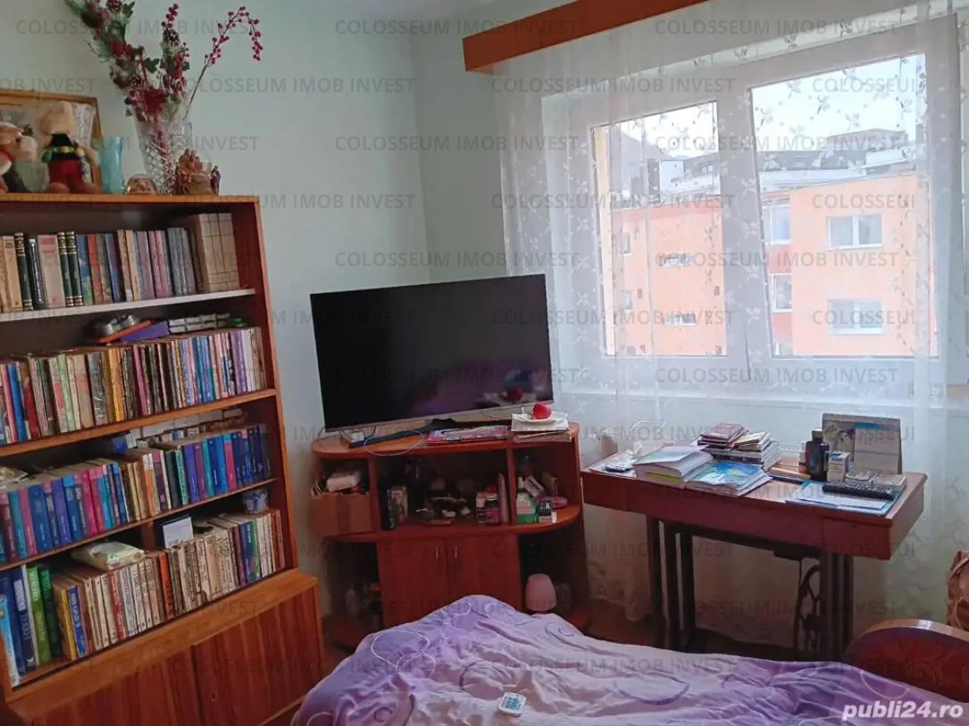 Apartament cu 3 camere, semidecomandat - zona Grivitei - foto 5