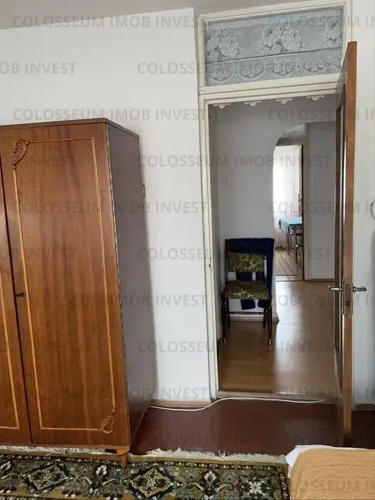 Apartament cu 3 camere, decomandat - zona Astra - foto 6