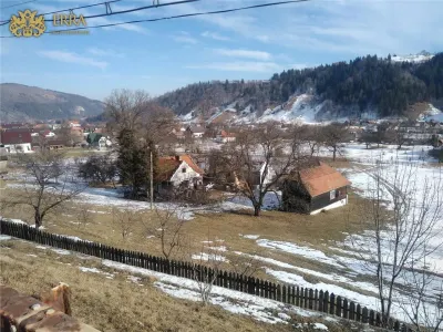 Teren cu vedere spectaculoasa, pretabil pensiune. Moeciu. - foto 2