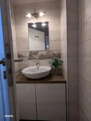 Apartament cu 3 camere, decomandat - zona Tractorul - foto 14