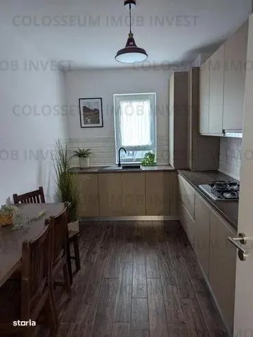 Apartament cu 3 camere, decomandat - zona Tractorul - foto 9