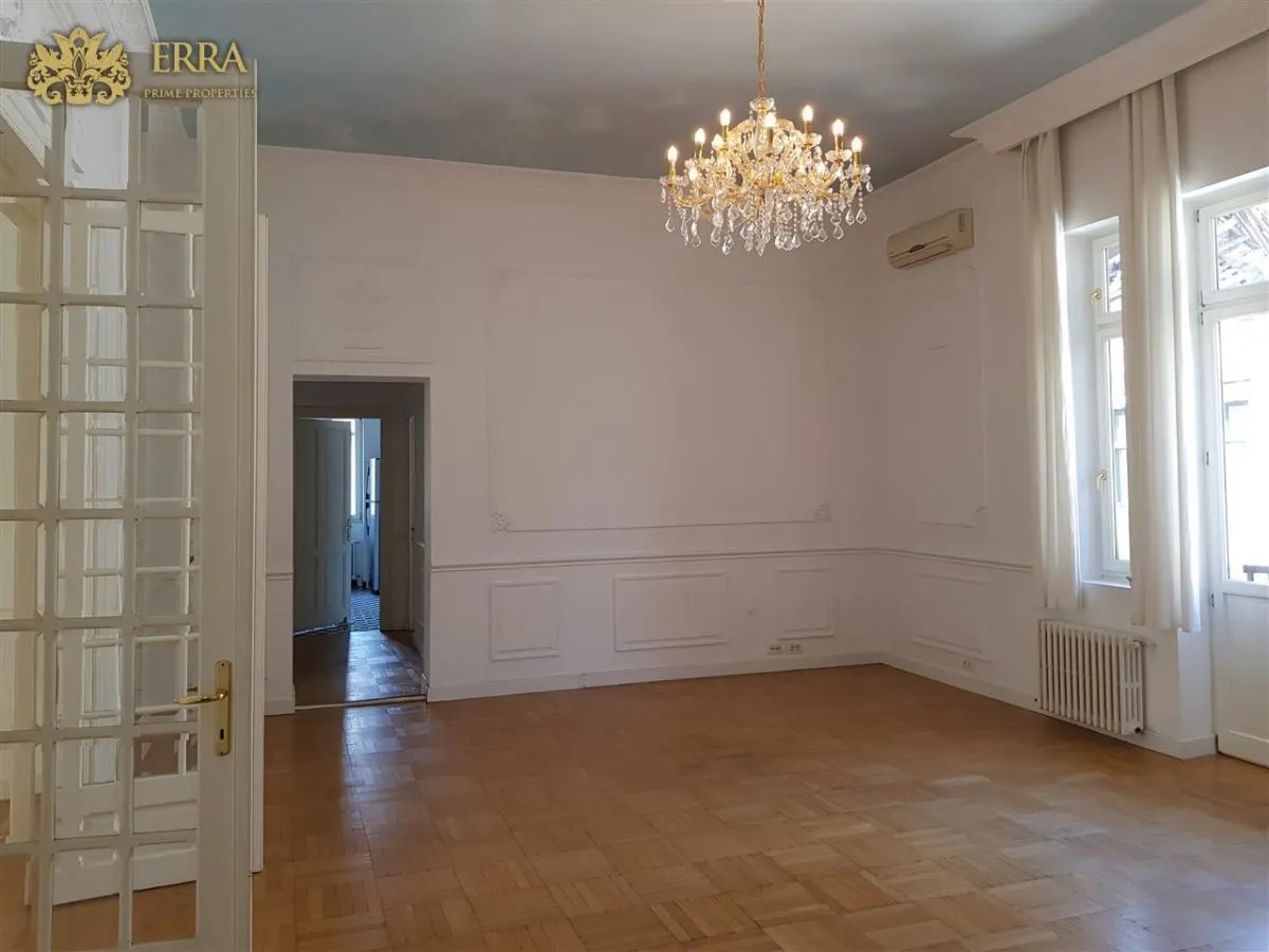 Apartament cu un rafinament aparte. - foto 2