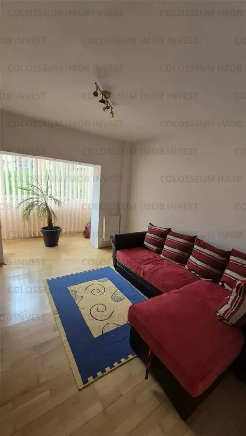 Apartament cu 2 camere, decomandat - zona Racadau - foto 2