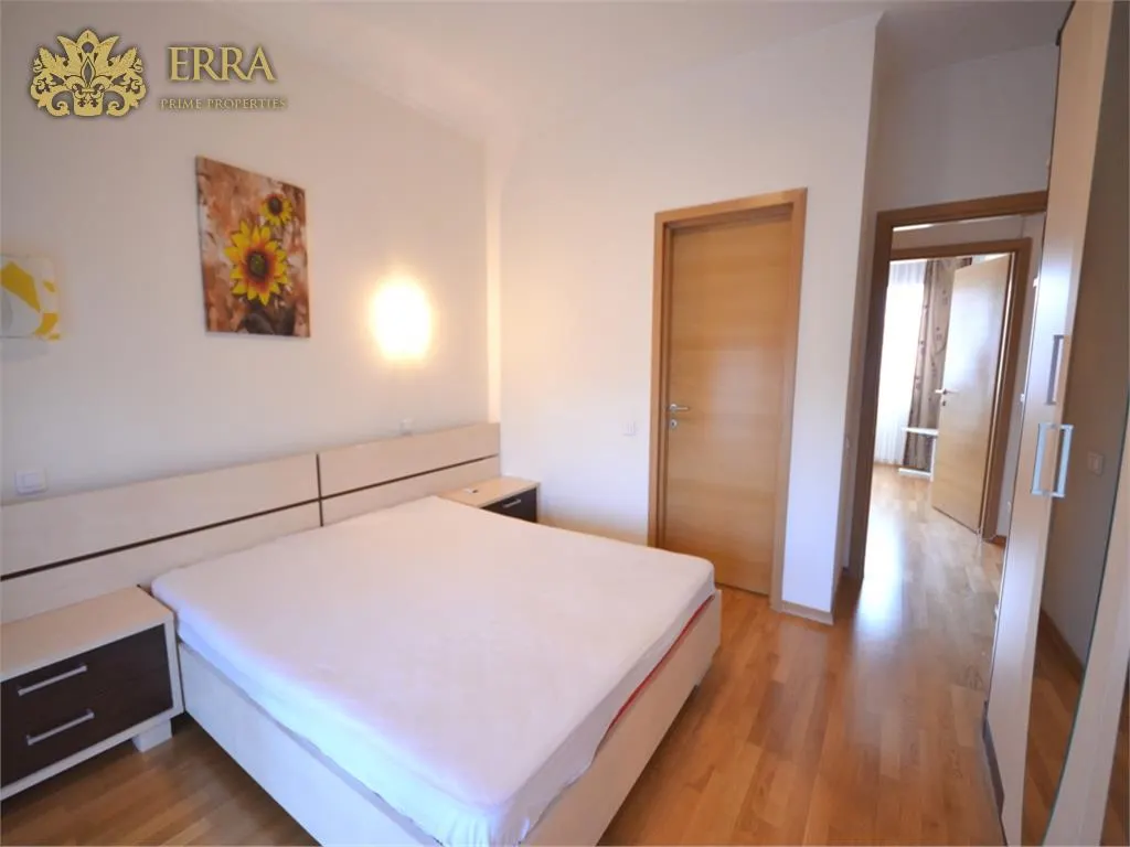 Apartament  3 camere mobilat. Garaj. - foto 7
