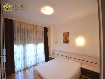 Apartament  3 camere mobilat. Garaj. - foto 10