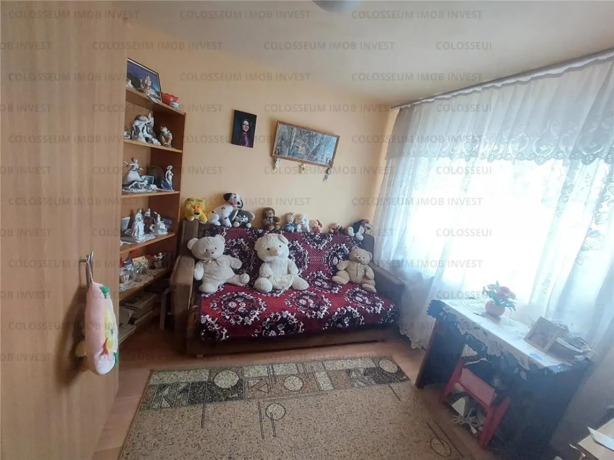 Apartament cu 2 camere, nedecomandat - zona Florilor - foto 2