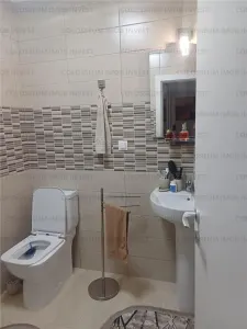 Apartament cu 3 camere, decomandat - zona Noua - foto 12