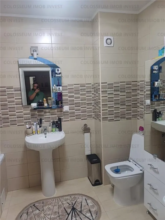Apartament cu 3 camere, decomandat - zona Noua - foto 13