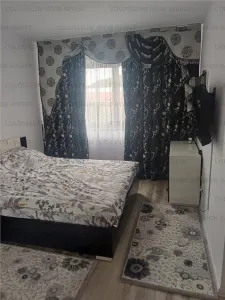 Apartament cu 3 camere, decomandat - zona Noua - foto 7