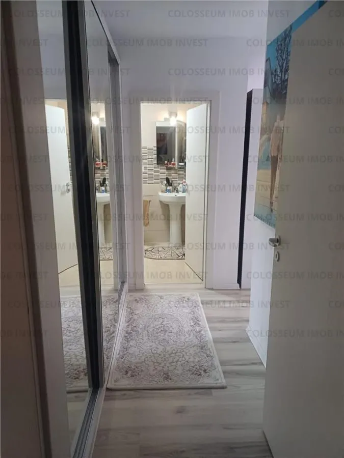 Apartament cu 3 camere, decomandat - zona Noua - foto 8