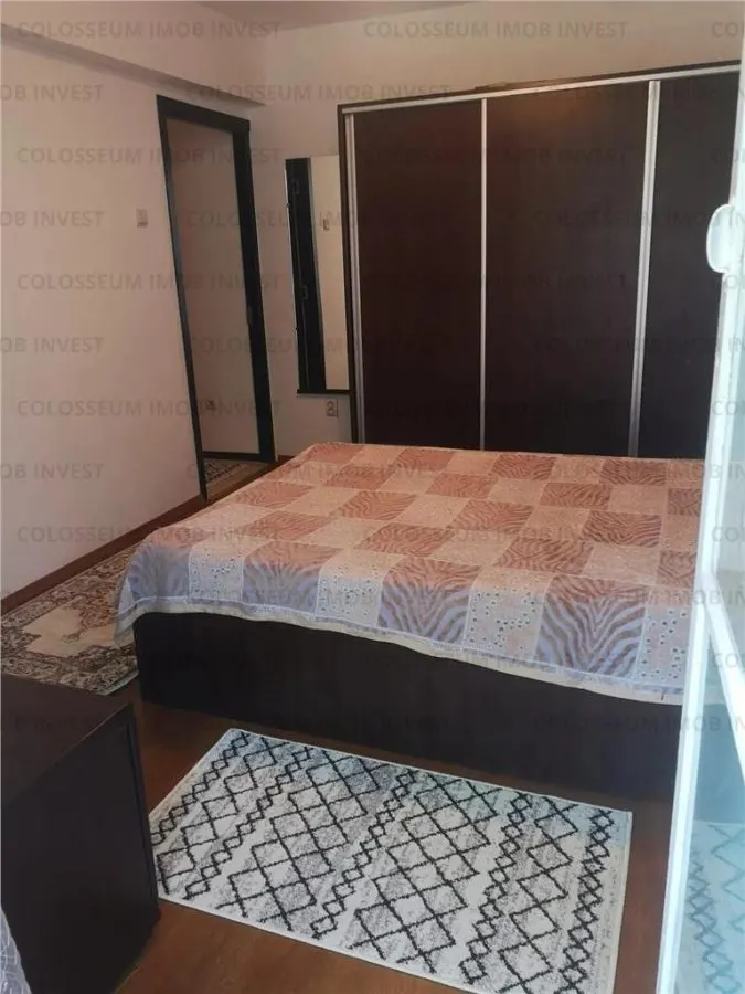Apartament cu 2 camere, decomandat - zona Centru Civic - foto 3