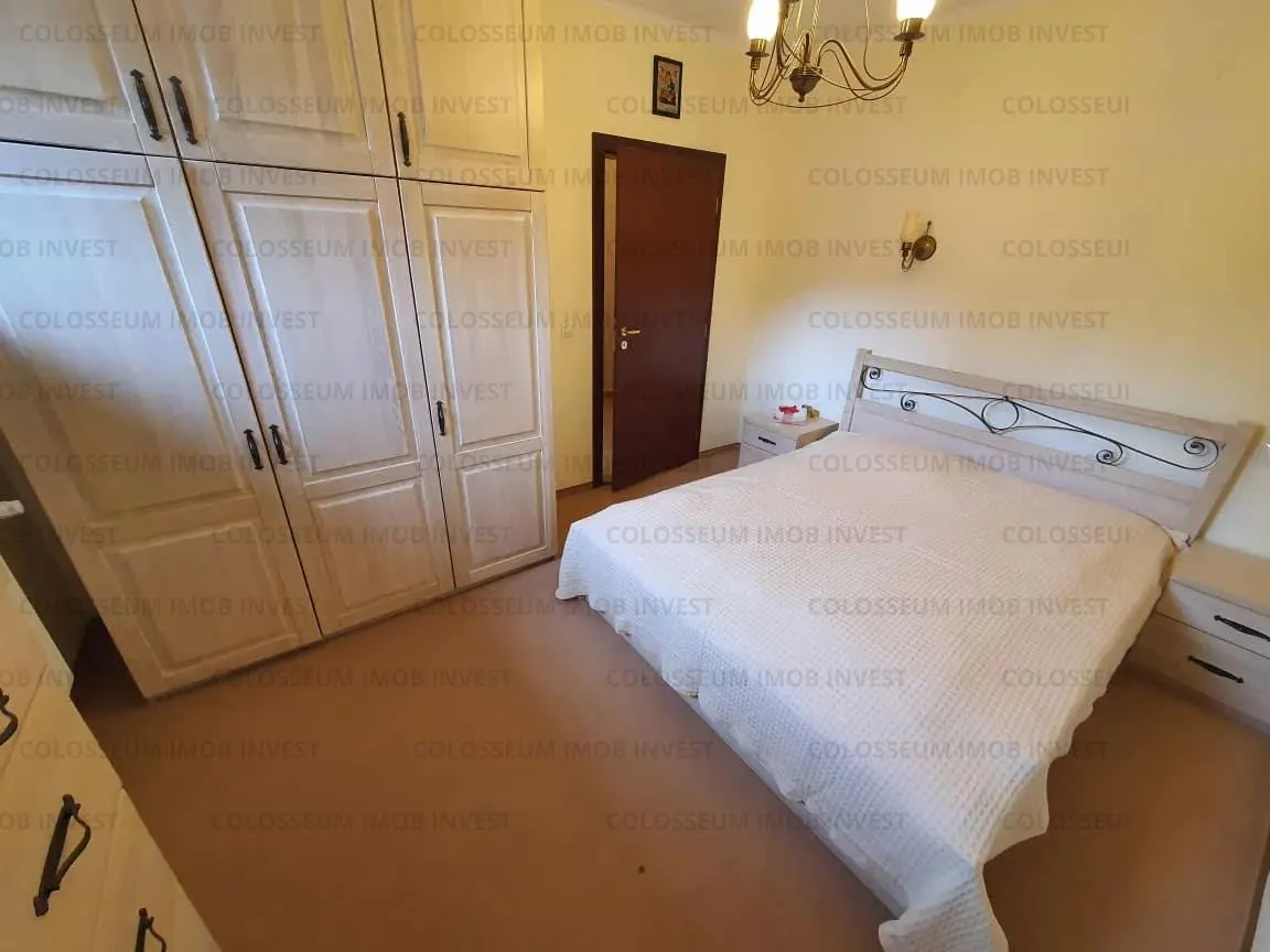 Apartament cu 3 camere, decomandat - zona Poiana Brasov - foto 4