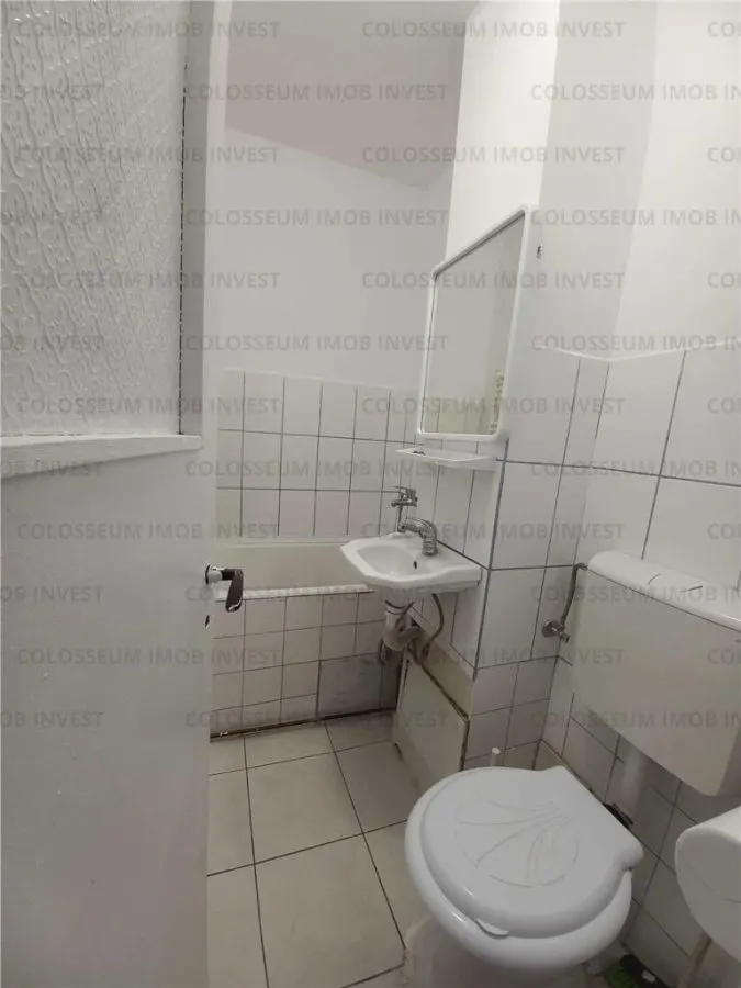Garsoniera semidecomandata - zona Calea Bucuresti - foto 5