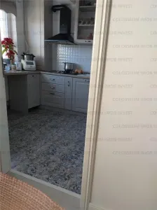 Apartament cu 3 camere, decomandat - zona Sanpetru - foto 4