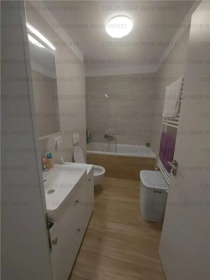 Apartament cu 3 camere, decomandat - zona Tractorul - foto 7
