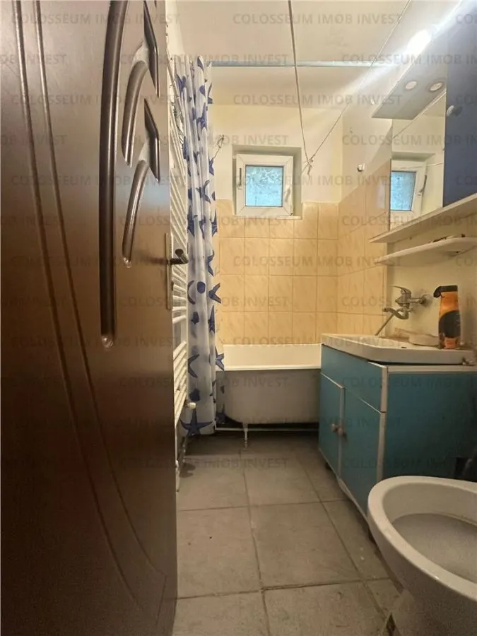 Apartament cu 2 camere, semidecomandat - zona Bartolomeu - foto 5