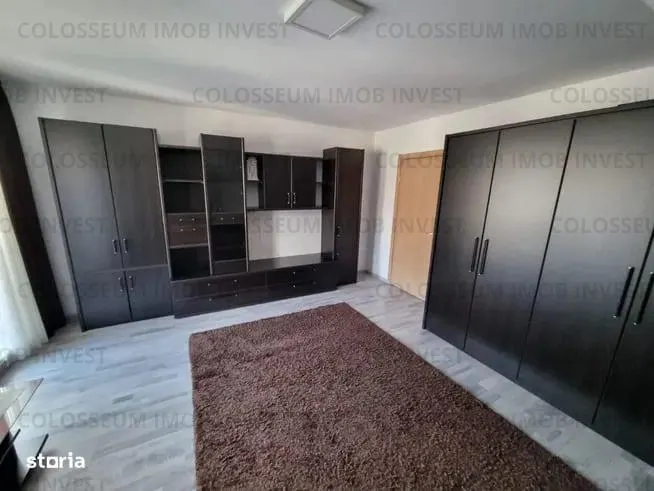 Apartament cu 2 camere, decomandat - zona Tractorul - foto 2