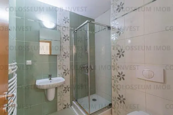 Apartament cu 3 camere, decomandat - zona Avantgarden - foto 9
