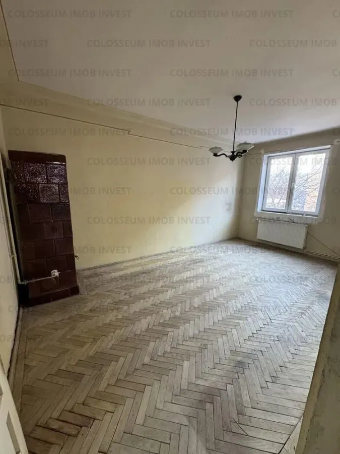 Apartament cu 3 camere, decomandat - zona Triaj - foto 5