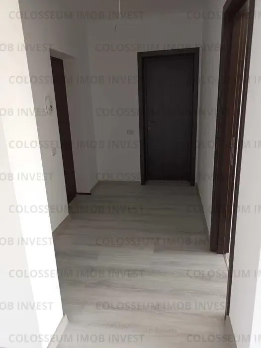 Apartament cu 2 camere, decomandat - zona Sanpetru - foto 3