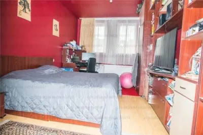 Apartament cu 4 camere, decomandat - zona Centru Civic - foto 4
