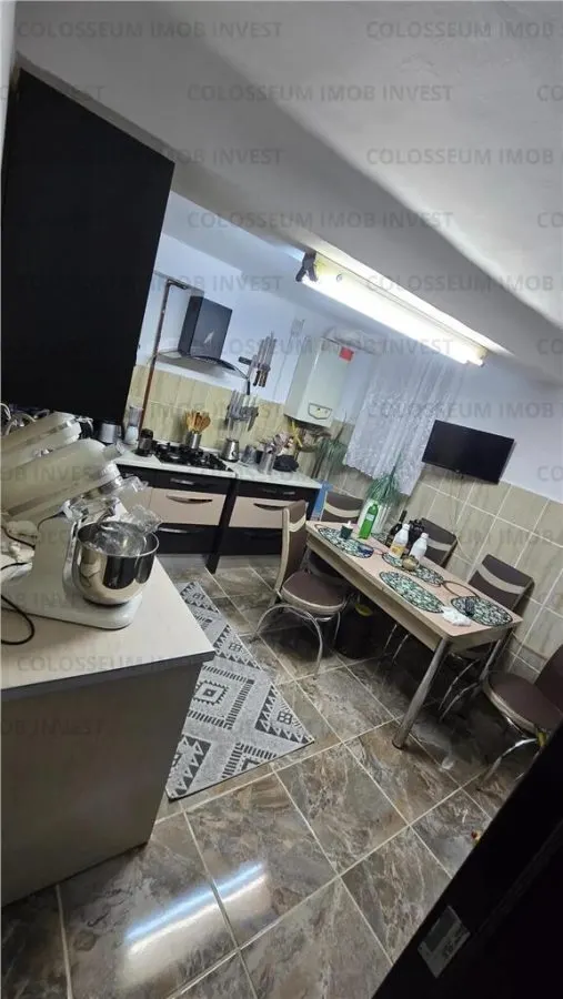 Apartament cu 2 camere, decomandat - zona Centru Civic - foto 5