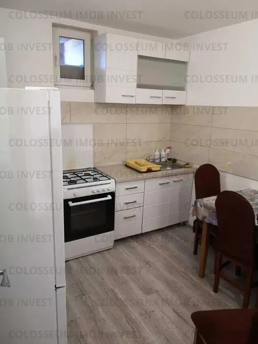 Apartament cu 2 camere, decomandat - zona Brasovul Vechi - foto 7