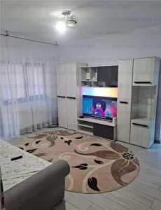Apartament cu 2 camere, decomandat - zona Sanpetru - foto 1