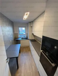Apartament cu 3 camere, decomandat - zona Avantgarden - foto 4