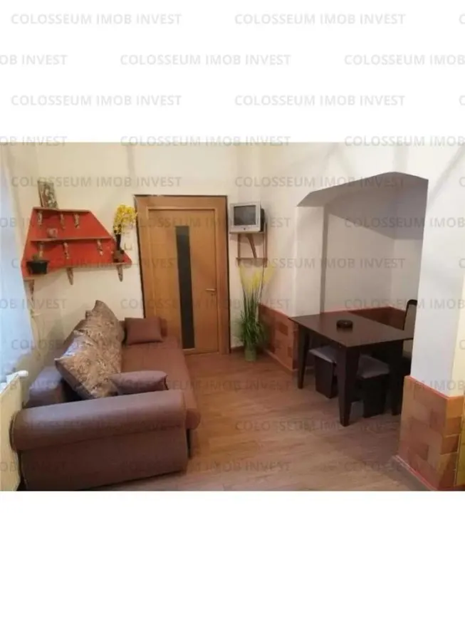 Apartament cu 4 camere, in corp de casa - zona Brasovul Vechi - foto 1
