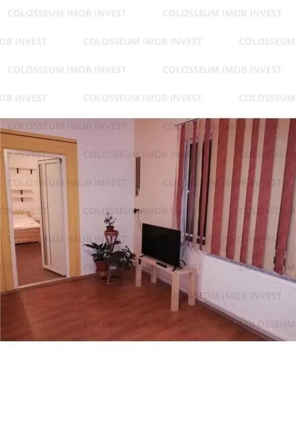 Apartament cu 4 camere, in corp de casa - zona Brasovul Vechi - foto 4
