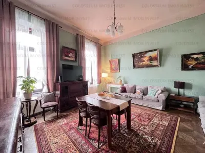 Apartament cu 3 camere,semidecomandat - zona Centru Istoric - foto 3