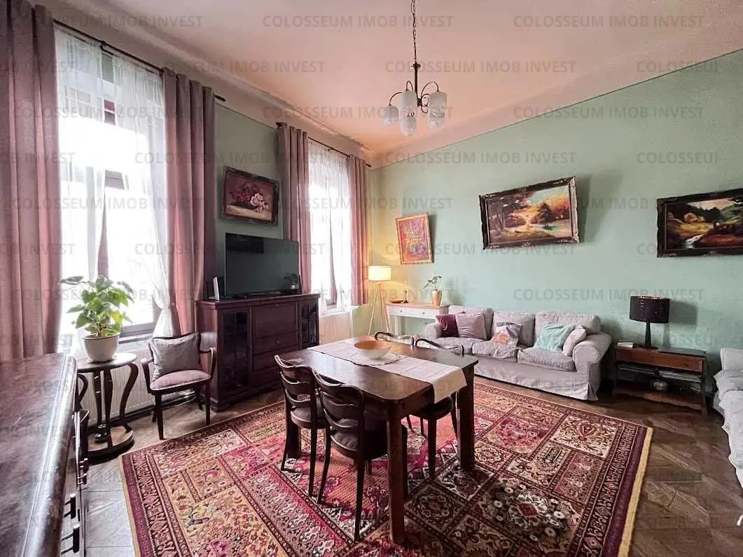 Apartament cu 3 camere,semidecomandat - zona Centru Istoric - foto 3