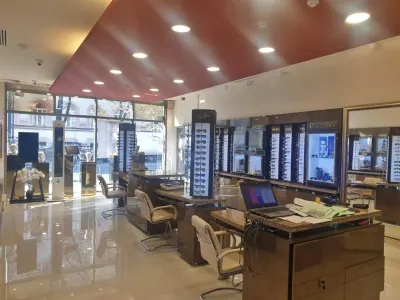 Vanzare spatiu comercial Piata Dorobanti, stradal, cu chirias, ideal investitie - foto 2
