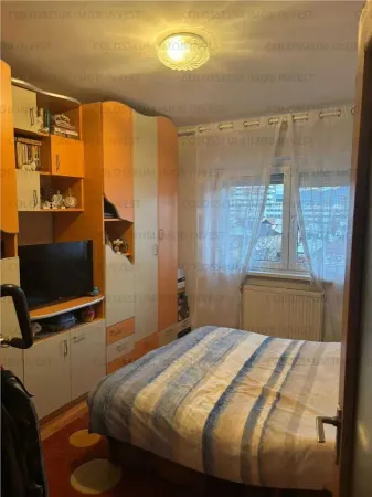 Apartament 3 camere Brașov - poza 2