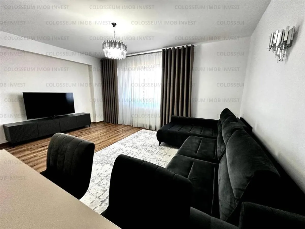 Apartament cu 3 camere, decomandat - zona Tractorul - foto 1