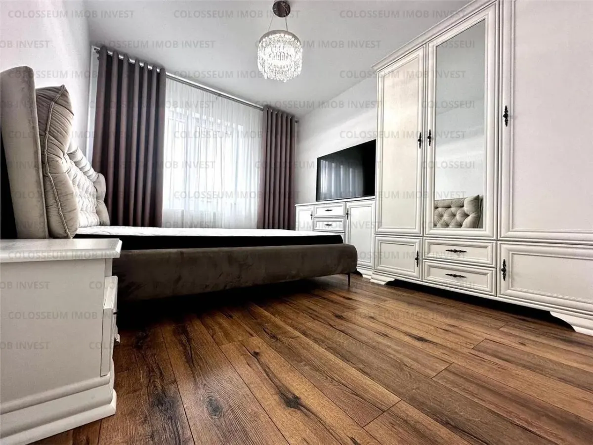 Apartament cu 3 camere, decomandat - zona Tractorul - foto 3