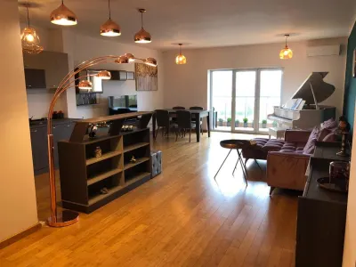 Inchiriere apartament 3 camere, Lux, vedere deosebita, Fratelli - Floreasca - Bucuresti