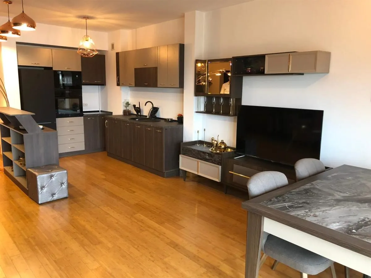 Inchiriere apartament 3 camere, Lux, vedere deosebita, Fratelli - Floreasca - foto 12